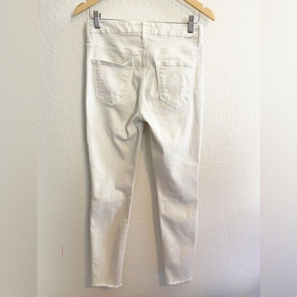 Mother Denim High Waisted Looker Ankle Fray in cream Second Chance 28 - Picture 4 of 7